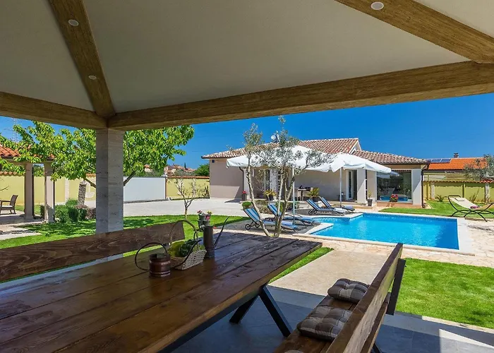 Holiday home Zafirah Pula