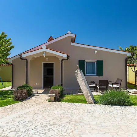 Holiday home Zafirah